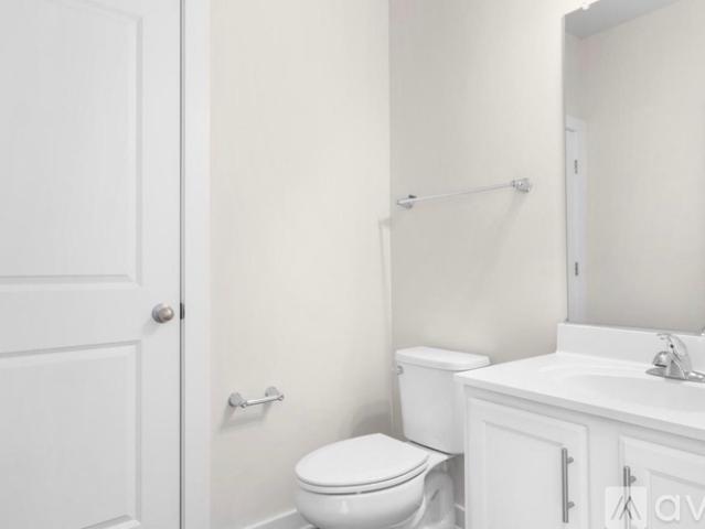 3 BR, 3.5 BA Apartment 24087 Gumspring Kiln Terrace, Unit 24087, Dulles, VA 20166