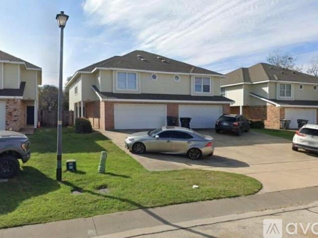 3 BR, 3.5 BA Apartment 2523 Pascal Ct, Unit B, Waco, TX 76706