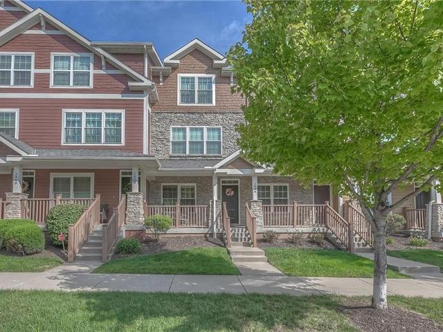 3 BR, 3.5 BA Apartment 2804 Lake Ave, Kansas City, KS 66103