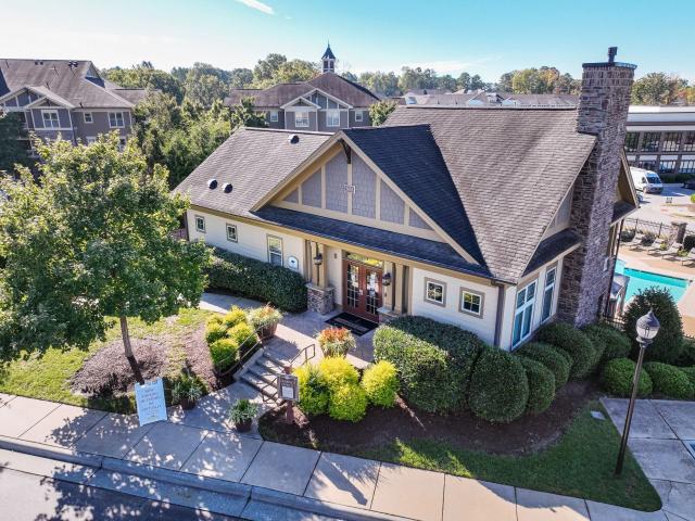 3 BR, 3.5 BA Apartment 300 Cosgrove Avenue Unit T113, Chapel Hill, NC 27514