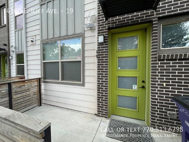 3 BR, 3.5 BA Apartment 4100 E. Iliff Ave Denver, CO 80222