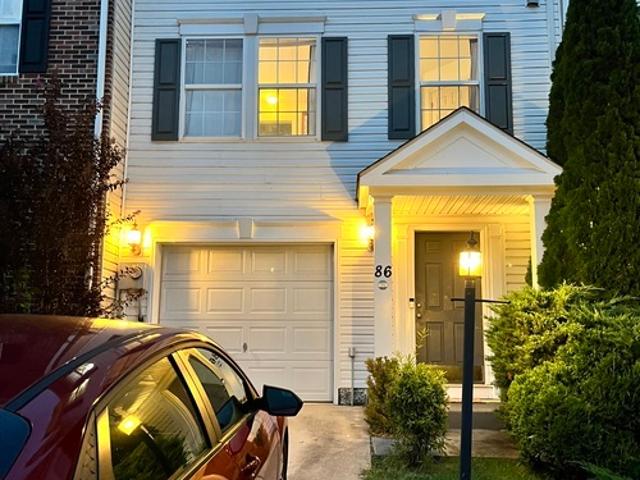 3 BR, 3.5 BA Apartment 86 Brandenburg Dr, Unit Single Family Townhouse, Falling Waters, WV 25419