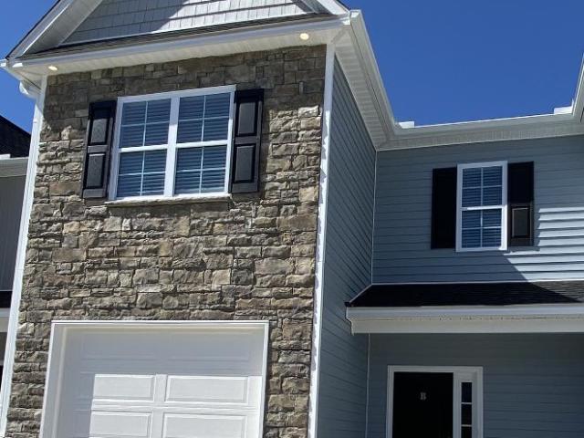 3 Br, 3 bath, Townhouse/Brownstone/RowHouse 1404 Hartley Lane