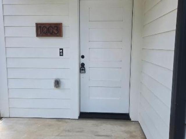 3 Br, 3 bath, Townhouse/Brownstone/RowHouse 1600 Clay St