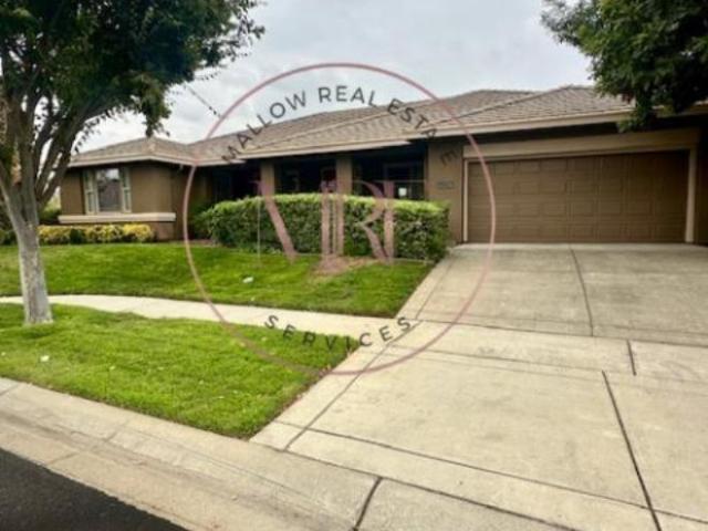 3 Br, 3 bath, Single Family 2099 Wallaby Ranch Way