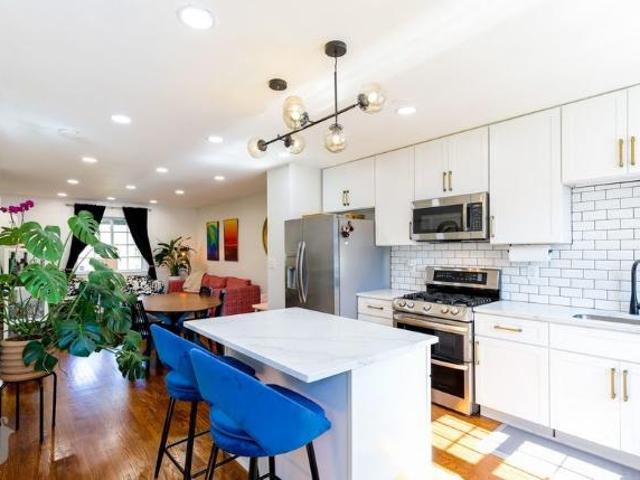 3 Br, 3 bath, Single Family 3951 Alabama Ave Se