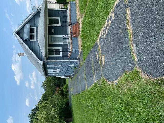 3 Br, 3 bath, Single Family 6512 Golden Ring Rd