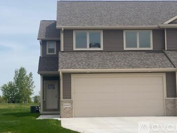 3 BR, 3 BA Apartment N 1139 Craftsmen Ct, Unit 1139, Greenville, WI 54942
