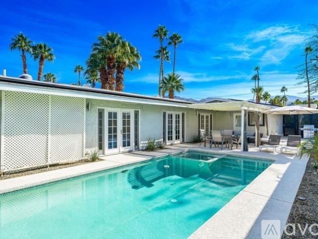 3 BR, 3 BA Apartment Panorama Drive, Palm Desert, CA 92260