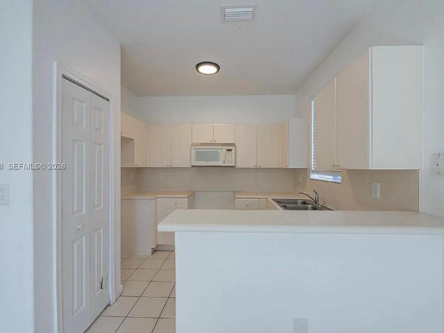 3 BR, 3 BA Apartment 1441 Southeast 24th Court, Homestead, FL 33035