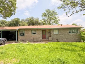 3 BR, 3 BA Apartment 1505 S 49th Street, Temple, TX 76504