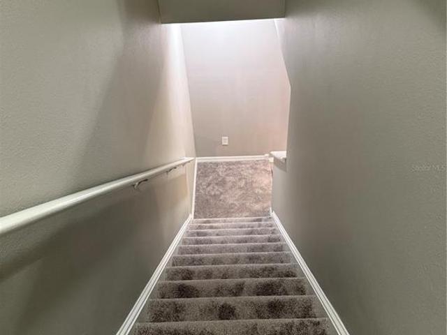 3 BR, 3 BA Apartment 15776 Fishhawk Falls Drive, Lithia, FL 33547