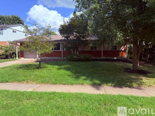 3 BR, 3 BA Apartment 1658 Yellowglen Drive, Cincinnati, OH 45255