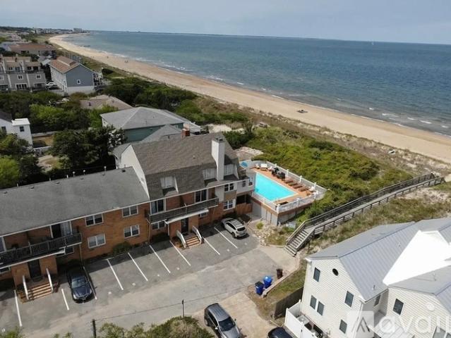 3 BR, 3 BA Apartment 1976 East Ocean View Avenue, Unit B4, Norfolk, VA 23503