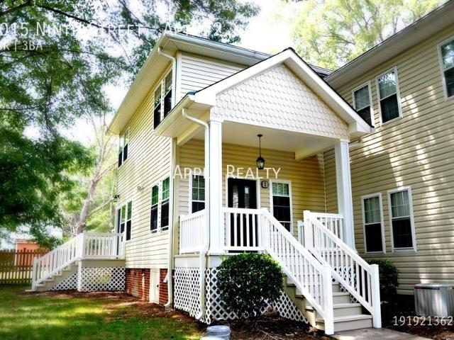 3 BR, 3 BA Apartment 1015 Ninth Street, Durham, NC 27705