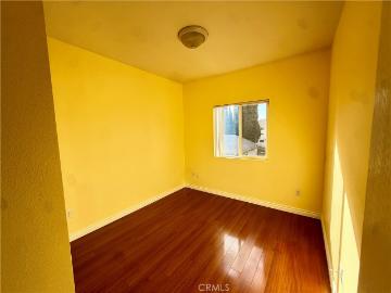 3 BR, 3 BA Apartment 1050 North Kingsley Drive, Los Angeles, CA 90029