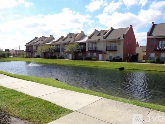 3 BR, 3 BA Apartment 10600 Lakes Boulevard, Unit 1205, Baton Rouge, LA 70810