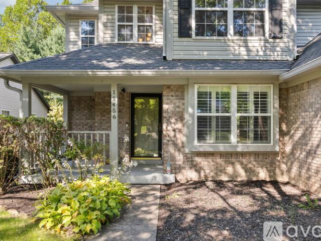 3 BR, 3 BA Apartment 11456 Wilderness Trail, Fishers, IN 46038