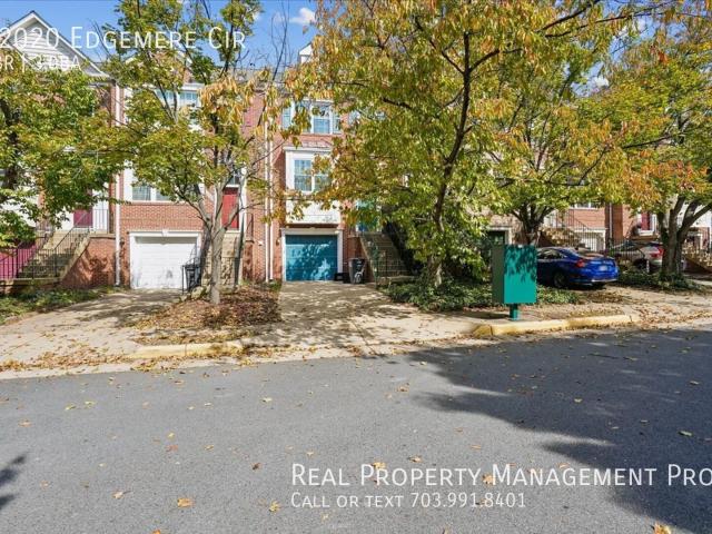 3 BR, 3 BA Apartment 12020 Edgemere Cir, Reston, VA 20190