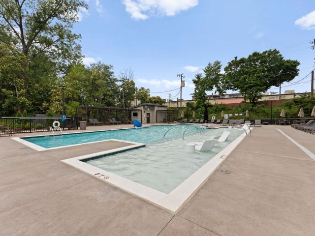 3 BR, 3 BA Apartment 120 Hollis Road Unit 212, Charlotte, NC 28209