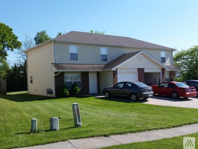 3 BR, 3 BA Apartment 1302 Raleigh Drive, Unit 1302 Raleigh Drive, Columbia, MO 65202