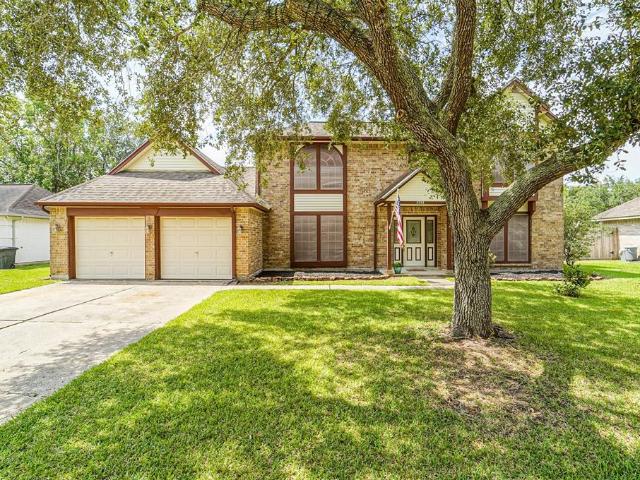 3 BR, 3 BA Apartment 1311 Osborne Dr, Friendswood, TX 77546