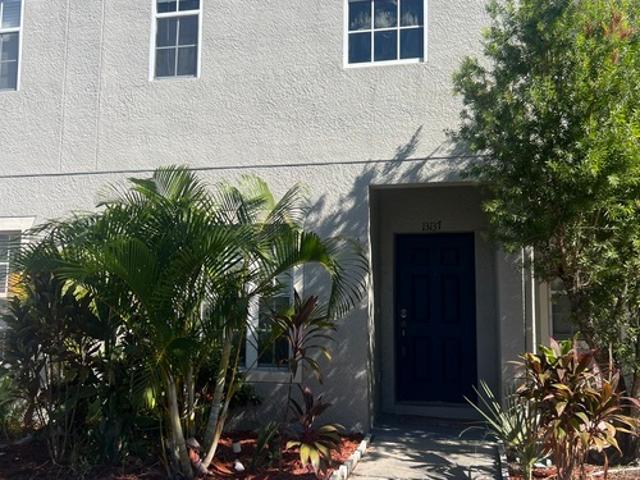 3 BR, 3 BA Apartment 13137 Kings Crossing Dr, Unit 31, Gibsonton, FL 33534