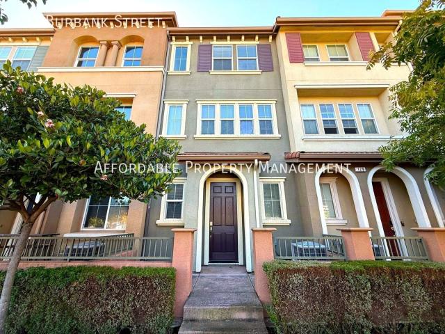3 BR, 3 BA Apartment 131 Burbank Street, Hayward, CA 94541