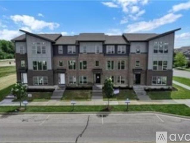 3 BR, 3 BA Apartment 13285 Minden Drive, Unit 13285, Fishers, IN 46037