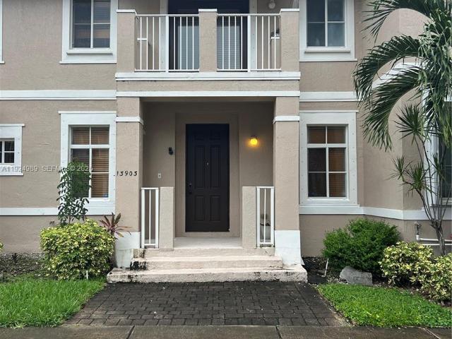 3 BR, 3 BA Apartment 13903 Southwest 279th Lane, Homestead, FL 33032
