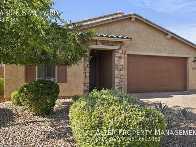4 BR, 3 BA Apartment 2430 E Stacey Rd, Gilbert, AZ 85298