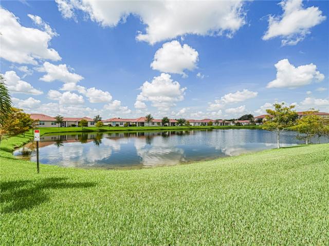 3 BR, 3 BA Apartment 259 Provence Place, Vero Beach, FL 32960