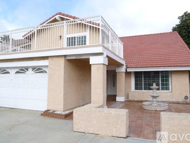 3 BR, 3 BA Apartment 2623 E Maureen St, West Covina, CA 91792