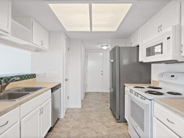 3 BR, 3 BA Apartment 2630 Alcott Lane, Austin, TX 78748