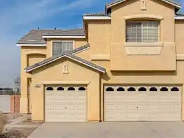 3 BR, 3 BA Apartment 2758 Rebano St, Henderson, NV 89052
