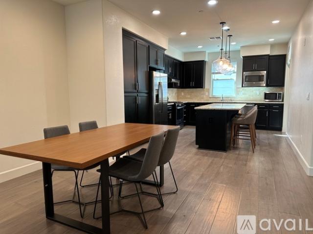 3 BR, 3 BA Apartment 2945 Via Roma Place, Unit 31, Santa Clara, CA 95051