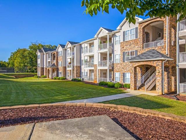 3 BR, 3 BA Apartment 2978 Ethan Pointe Dr Unit 4105, Burlington, NC 27215