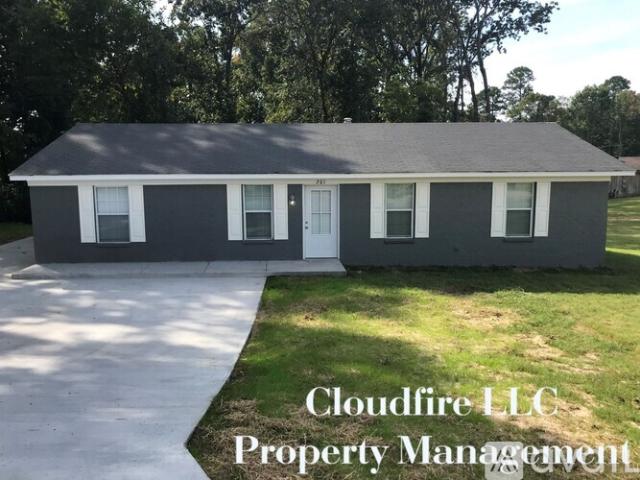 3 BR, 3 BA Apartment 201 James Cir, Oxford, MS 38655