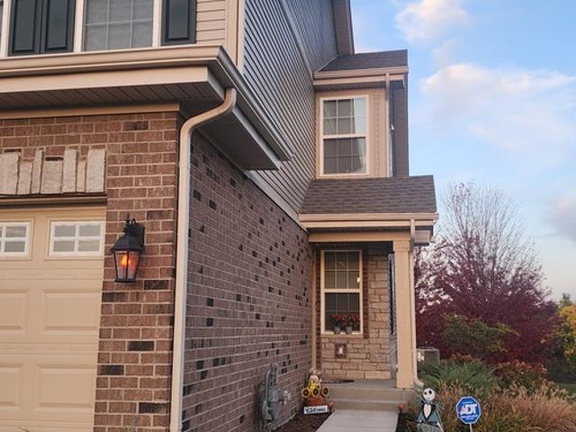 3 BR, 3 BA Apartment 2080 Canyon Creek Court, Unit 2080, Aurora, IL 60503