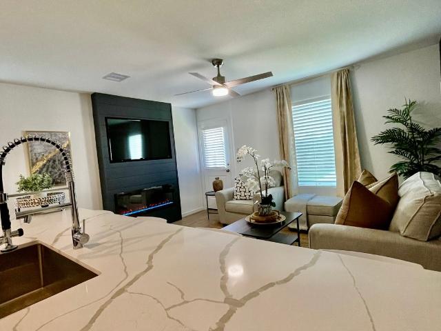 3 BR, 3 BA Apartment 21431 Carosella Drive, New Caney, TX 77357