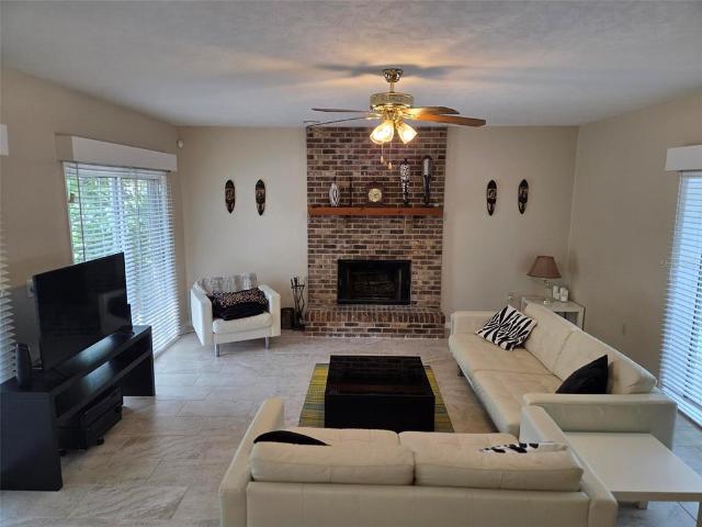 3 BR, 3 BA Apartment 215 48th Street Northwest, Bradenton, FL 34209
