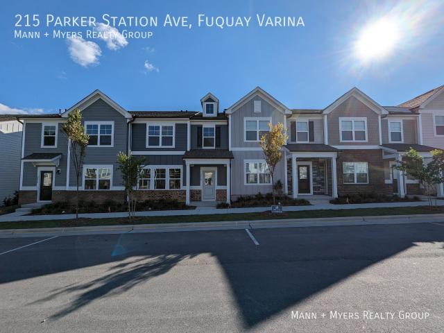 3 BR, 3 BA Apartment 215 Parker Station Ave, Fuquay Varina, Fuquay Varina, NC 27526