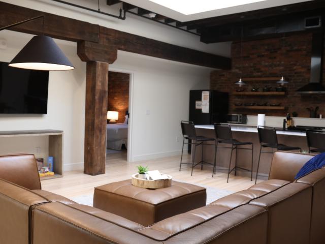3 BR, 3 BA Apartment 2309 1st Ave N, Birmingham, AL 35203