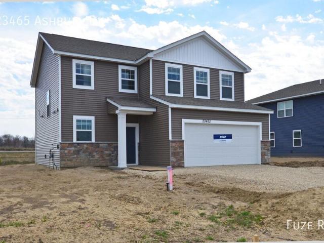 3 BR, 3 BA Apartment 23465 Ashbury Dr, Rogers, MN 55374