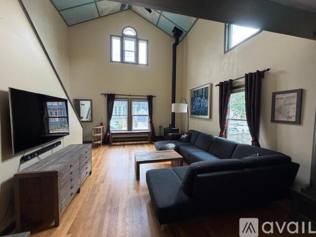 3 BR, 3 BA Apartment 23 Hammond Street, Providence, RI 02909