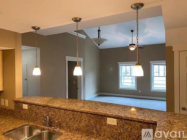 3 BR, 3 BA Apartment 2 Monticello Village Drive, Unit 303, Weaverville, NC 28787