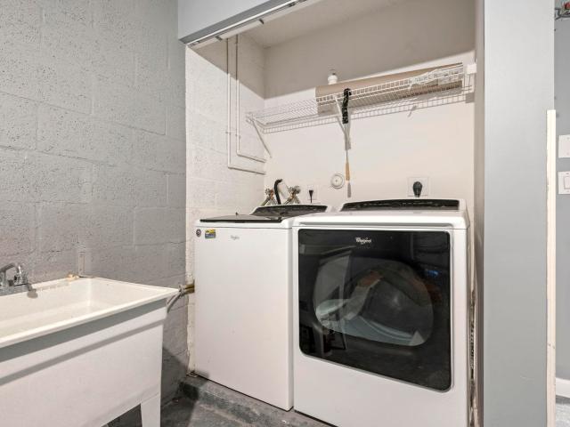 3 BR, 3 BA Apartment 3464 Commodore Court, West Palm Beach, FL 33411