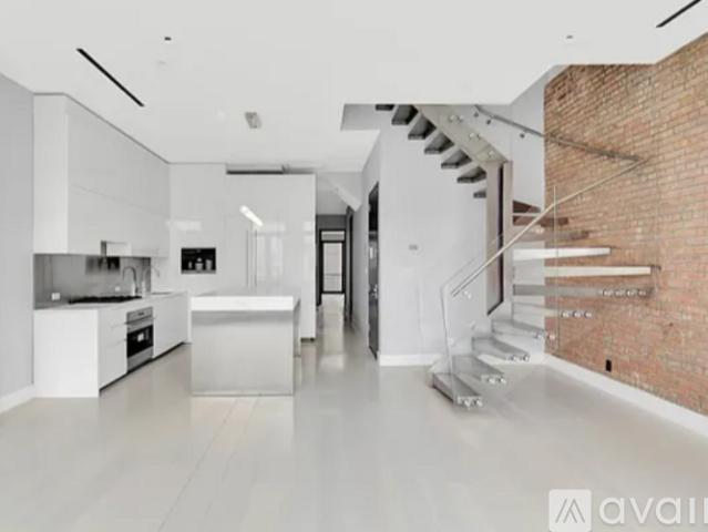 3 BR, 3 BA Apartment 324 Bowery, Unit 3, New York, NY 10012