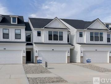 3 BR, 3 BA Apartment 3256 Morab Dr, Unit 0, Zionsville, IN 46077