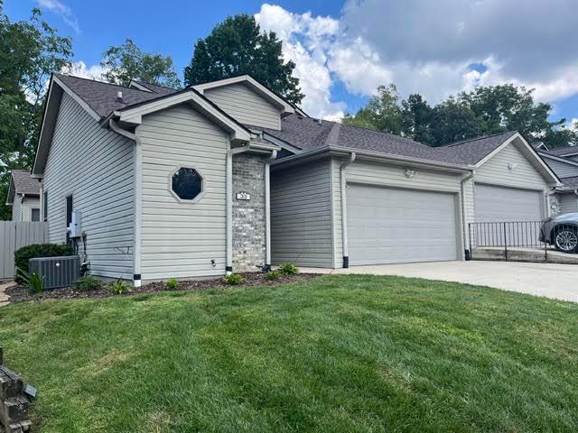 3 BR, 3 BA Apartment 33 Tisha Lane, Hendersonville, NC 28739